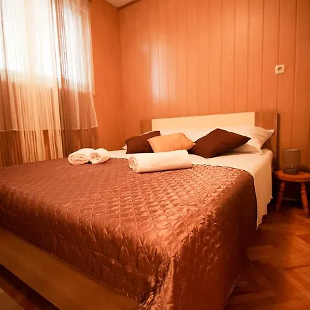 Apartment Gabrijela *